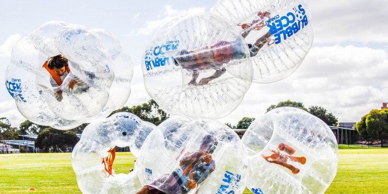 lille activités insolite evg bubble football 